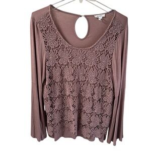 Soiéblu Dusty Rose Lace Scoop Neck Bell Sleeve Flowy Top